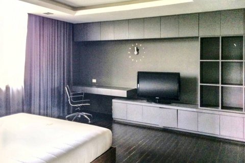 Condominio de 1 dormitorio en Khlong Toei, Bangkok, Tailandia № 119760 - foto 6