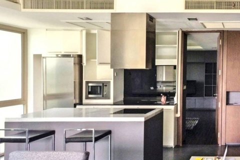 Condominio de 1 dormitorio en Khlong Toei, Bangkok, Tailandia № 119760 - foto 5