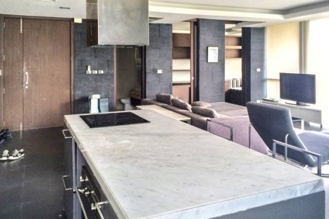 Condominio de 1 dormitorio en Khlong Toei, Bangkok, Tailandia № 119760 - foto 3