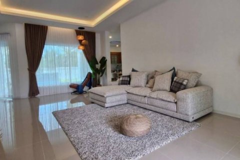 Villa in Pattaya, Thailand 3 Schlafzimmer № 119759 - Foto 4