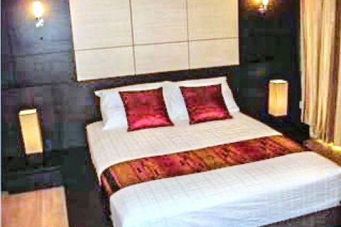 Condominio de 1 dormitorio en Khlong Toei, Bangkok, Tailandia № 119763 - foto 6