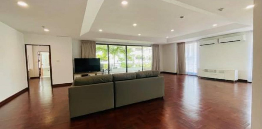คอนโดมิเนียมในวัฒนา, กรุงเทพฯ, ประเทศไทย, 3 ห้องนอน № 123662