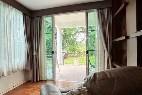Condominio de 1 dormitorio en Chiang Mai, Tailandia № 132382 - foto 9