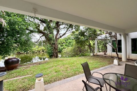 Condominio de 1 dormitorio en Chiang Mai, Tailandia № 132382 - foto 15