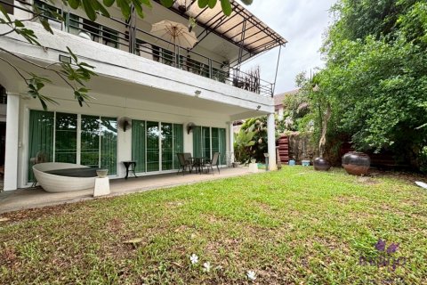Condominio de 1 dormitorio en Chiang Mai, Tailandia № 132382 - foto 14
