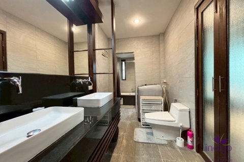 Condominio de 1 dormitorio en Chiang Mai, Tailandia № 132382 - foto 12