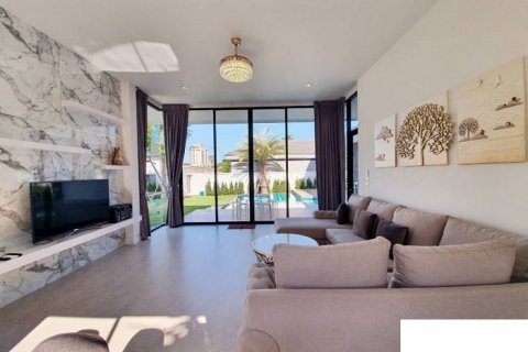 Casa de 4 dormitorios en Hua Hin, Tailandia № 125199 - foto 7