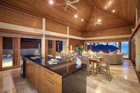 Casa de 5 dormitorios en Ko Samui, Tailandia № 107889 - foto 11