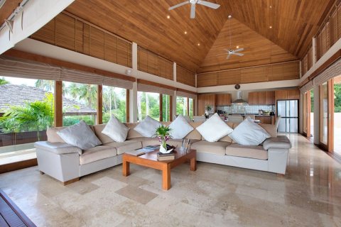 Casa de 5 dormitorios en Ko Samui, Tailandia № 107889 - foto 8