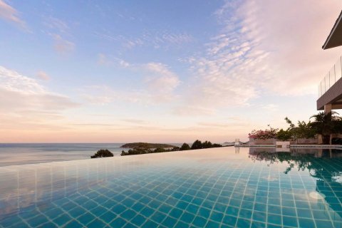 Casa de 6 dormitorios en Ko Samui, Tailandia № 107892 - foto 4