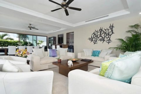 Casa de 6 dormitorios en Ko Samui, Tailandia № 107892 - foto 10
