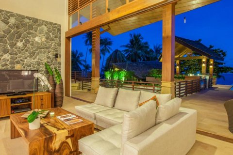 Casa de 5 dormitorios en Ko Samui, Tailandia № 107894 - foto 12