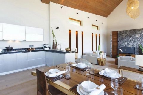 Casa de 5 dormitorios en Ko Samui, Tailandia № 107894 - foto 15