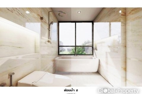 Haus in Pattaya, Thailand 5 Schlafzimmer № 124175 - Foto 10