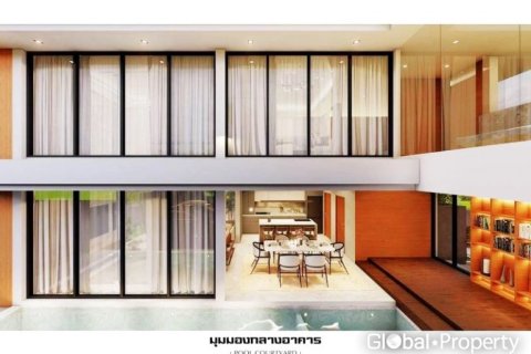 Haus in Pattaya, Thailand 5 Schlafzimmer № 124175 - Foto 2