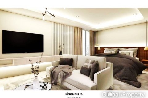 Haus in Pattaya, Thailand 5 Schlafzimmer № 124175 - Foto 12