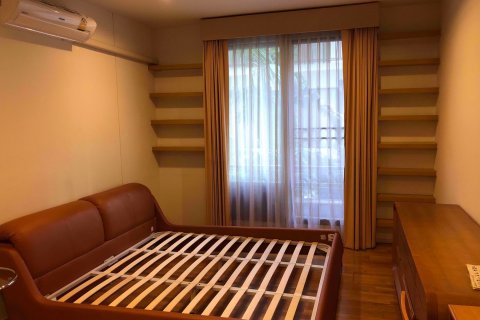 Кондоминиум с 2 спальнями в Дин Даенге, Бангкок, Таиланд № 76786 - фото 6