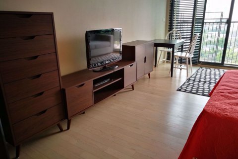 Estudio en el condominio en Watthana, Bangkok, Tailandia № 76783 - foto 3