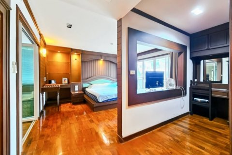 Condominio de 2 dormitorios en Cha-am, Tailandia № 120585 - foto 5