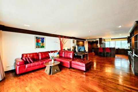 Condominio de 2 dormitorios en Cha-am, Tailandia № 120585 - foto 2