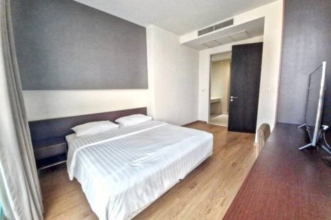 Condominio de 2 dormitorios en Bang Kho Laem, Bangkok, Tailandia № 120588 - foto 5