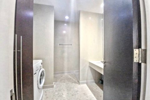 Condominio de 2 dormitorios en Bang Kho Laem, Bangkok, Tailandia № 120588 - foto 7