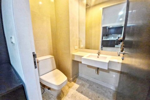 Condominio de 2 dormitorios en Bang Kho Laem, Bangkok, Tailandia № 120588 - foto 10