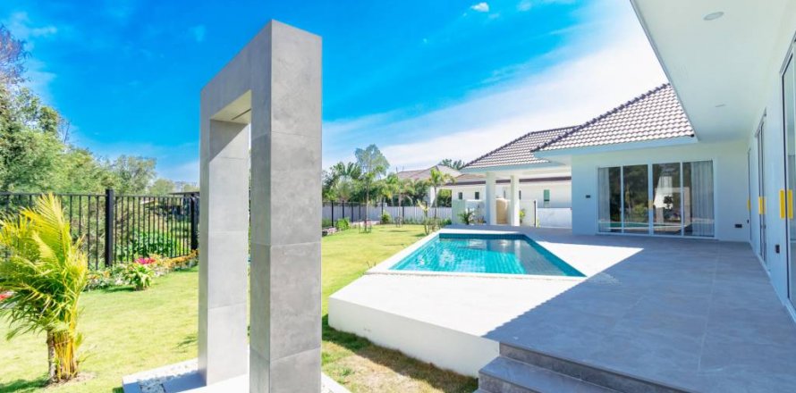 Chalet de 3 dormitorios en Hua Hin, Tailandia № 120589