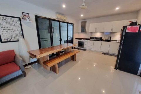 Casa de 2 dormitorios en Phuket, Tailandia № 100000 - foto 6
