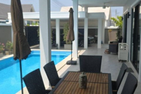 Casa de 3 dormitorios en Pattaya, Tailandia № 100011 - foto 7
