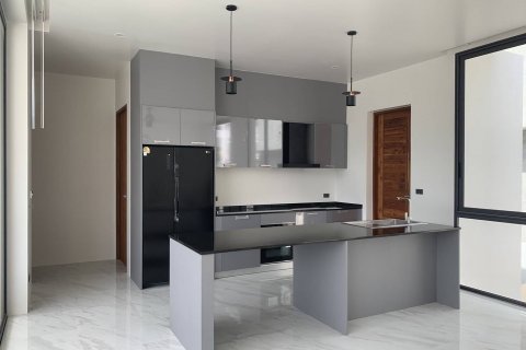 Casa de 3 dormitorios en Ko Samui, Tailandia № 83668 - foto 8