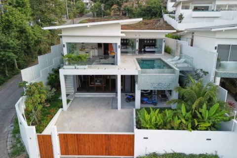 Chalet de 4 dormitorios en Surat Thani, Tailandia № 125921