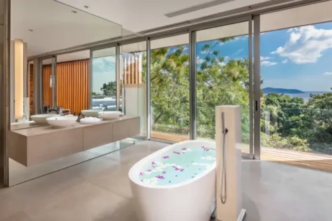 Villa in Phuket, Thailand 4 Schlafzimmer № 107210 - Foto 17