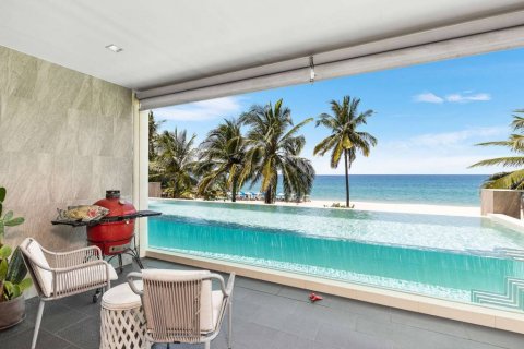 Ático de 3 dormitorios en Phuket, Tailandia № 124486 - foto 2