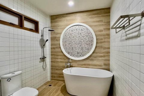 Casa de 4 dormitorios en Pattaya, Tailandia № 120971 - foto 15