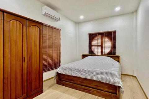 Casa de 4 dormitorios en Pattaya, Tailandia № 120971 - foto 10