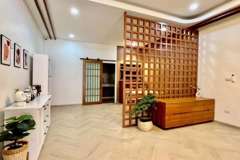 Casa de 4 dormitorios en Pattaya, Tailandia № 120971 - foto 6