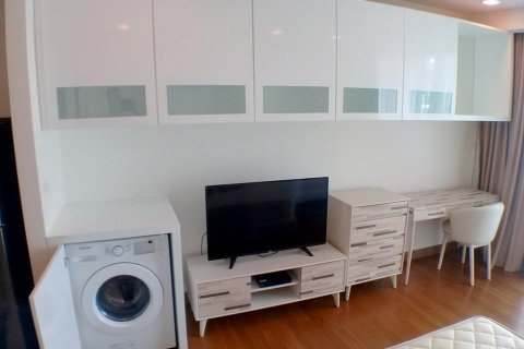 Condominio de 1 dormitorio en Pattaya, Tailandia № 120972 - foto 12
