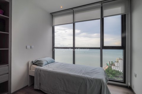Condominio de 2 dormitorios en Bang Lamung, Tailandia № 101794 - foto 11