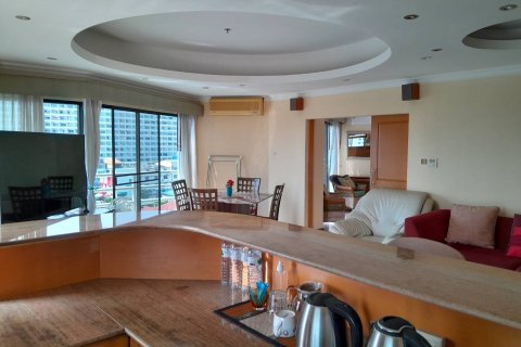 Condominio de 1 dormitorio en Pattaya, Tailandia № 101791 - foto 11