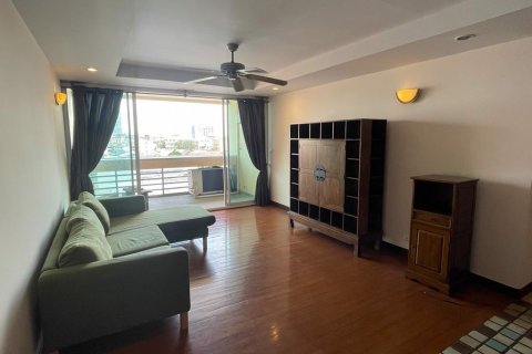 Condo in Watthana, Bangkok, Thailand, 2 bedrooms  № 79324
