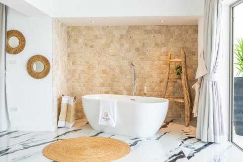 Casa de 5 dormitorios en Ko Samui, Tailandia № 106719 - foto 14