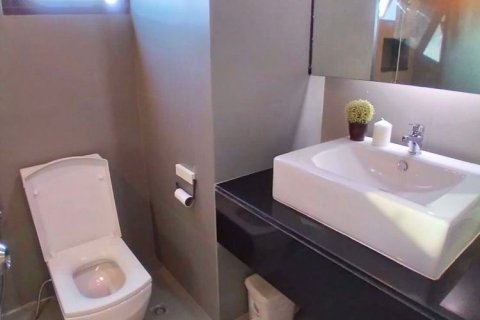 Condominio de 1 dormitorio en Watthana, Bangkok, Tailandia № 76100 - foto 7