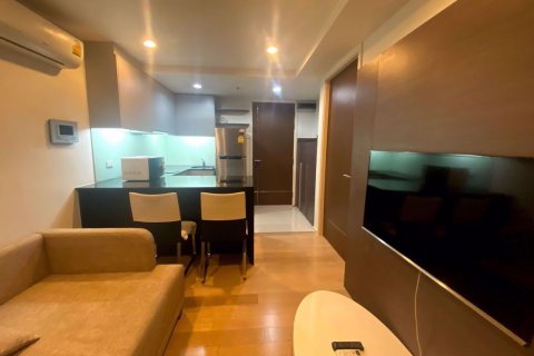 Condo in Watthana, Bangkok, Thailand, 1 bedroom № 76098 - photo 2