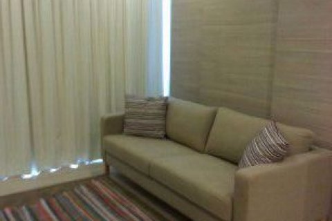 Condominio de 1 dormitorio en Watthana, Bangkok, Tailandia № 76099 - foto 2