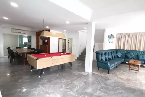 Casa de 7 dormitorios en Pattaya, Tailandia № 142096 - foto 4