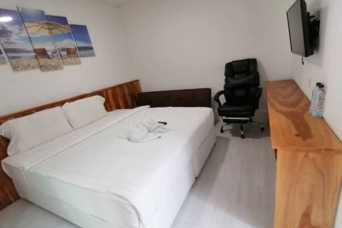 Casa de 7 dormitorios en Pattaya, Tailandia № 142096 - foto 6