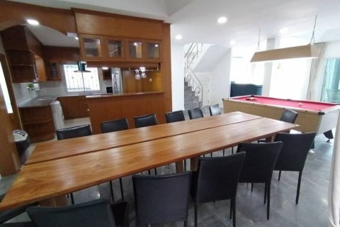 Casa de 7 dormitorios en Pattaya, Tailandia № 142096 - foto 5