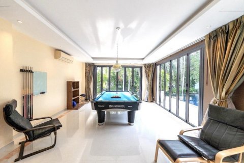 Casa de 6 dormitorios en Pattaya, Tailandia № 79166 - foto 18