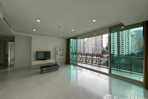 Condominio de 3 dormitorios en Watthana, Bangkok, Tailandia № 123999 - foto 2